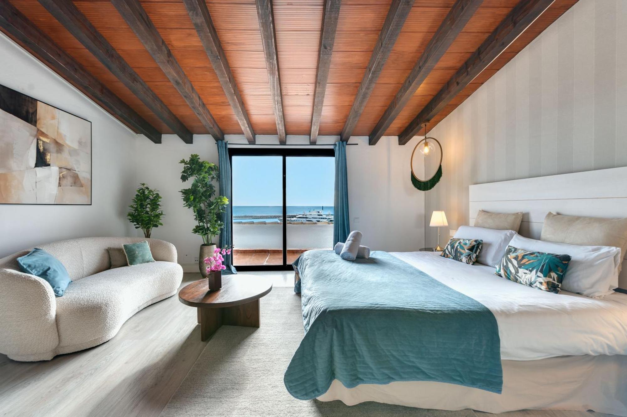 Apartamento Vacation Marbella I Stylish 5Bdr Penthouse, Sea And Marina View Exterior foto