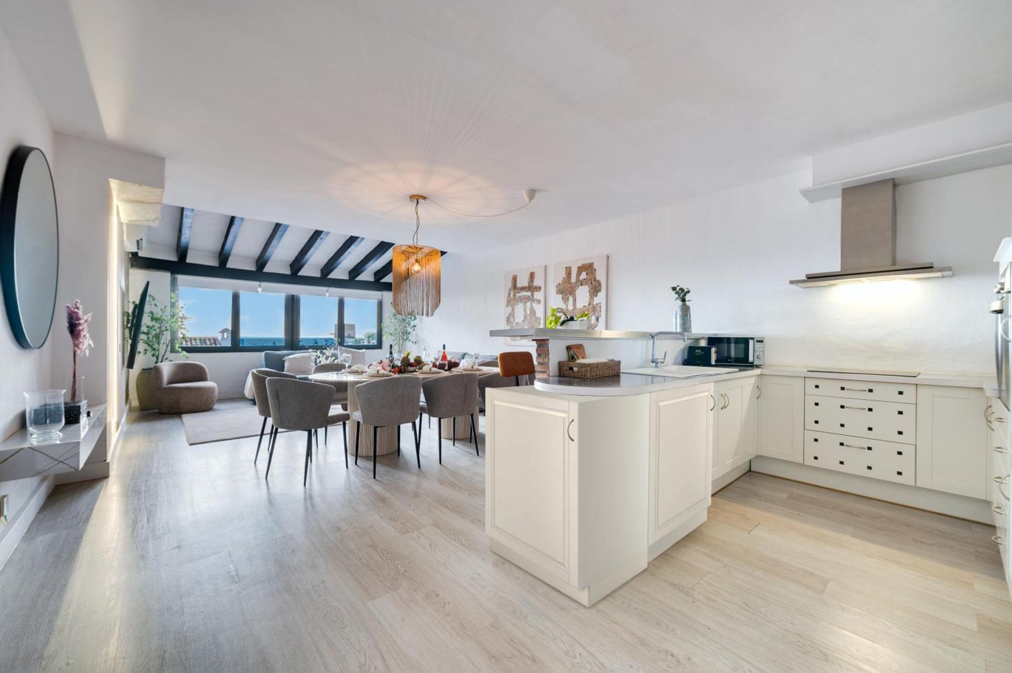Apartamento Vacation Marbella I Stylish 5Bdr Penthouse, Sea And Marina View Exterior foto